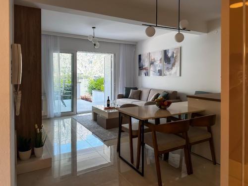 ChillOut apartment in Kotor Bay