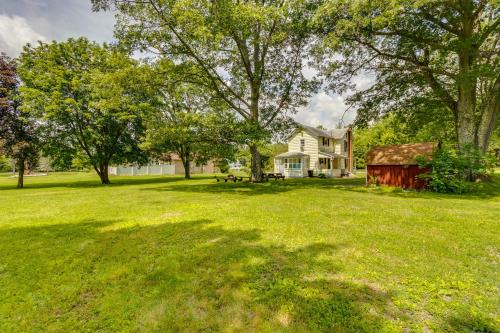 Chucker Chalet - Hunters Haven in Houtzdale!