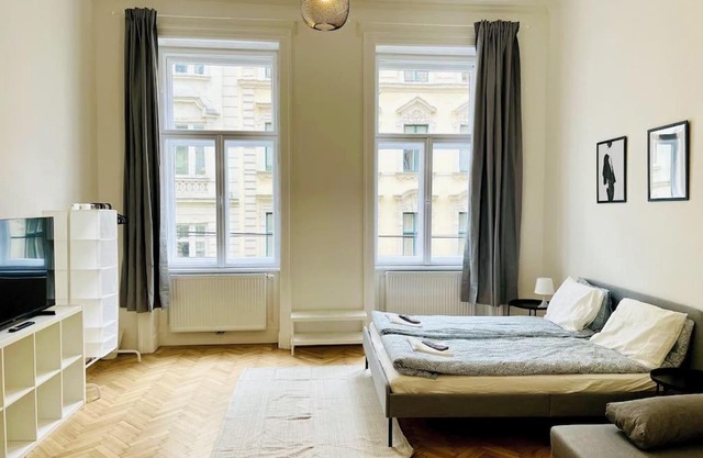 City-Center-Apartment Hip Area, Big & New
