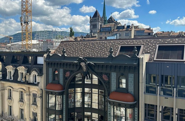 City Center Cosy Studio with Terrace