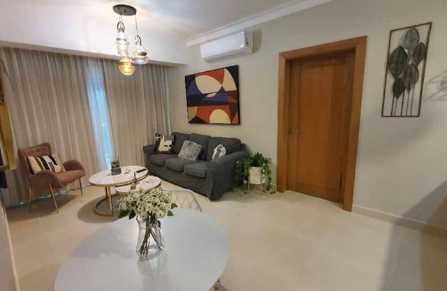 City Center With Pool and Gym in Santo Domingo