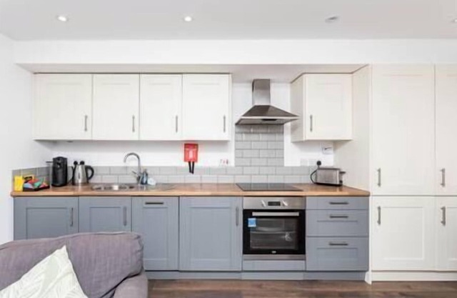City Centre 2 Bedroom - House