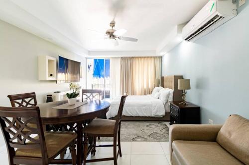 City Edge La Vie