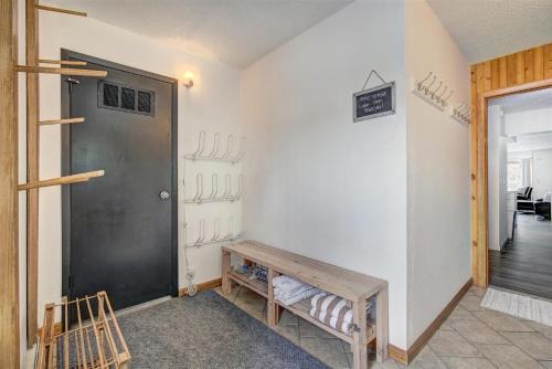 Claimjumper by Ski Country Resorts