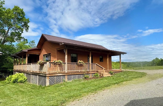 Clara's Cabin