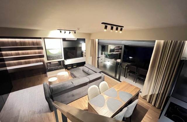 Cleopatra City Center Luxury E2 Maisonette