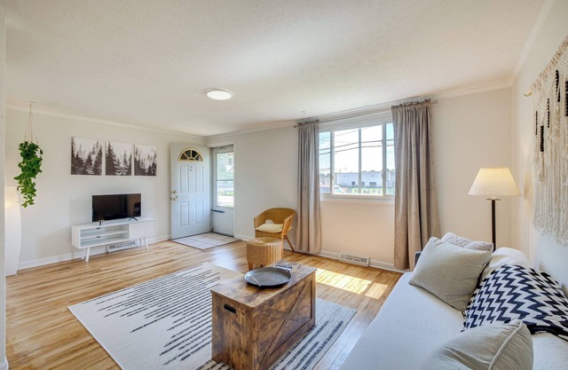 Cleveland Home w/Fenced Yard ~ 10 Mi to Downtown!