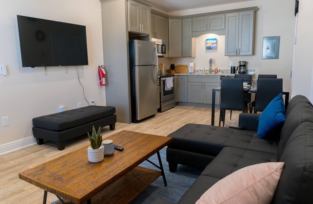 🔥 CLOSE 2 WATERS ❤️ | SLEEPS 4 W/W+D +NEAR CASINOS