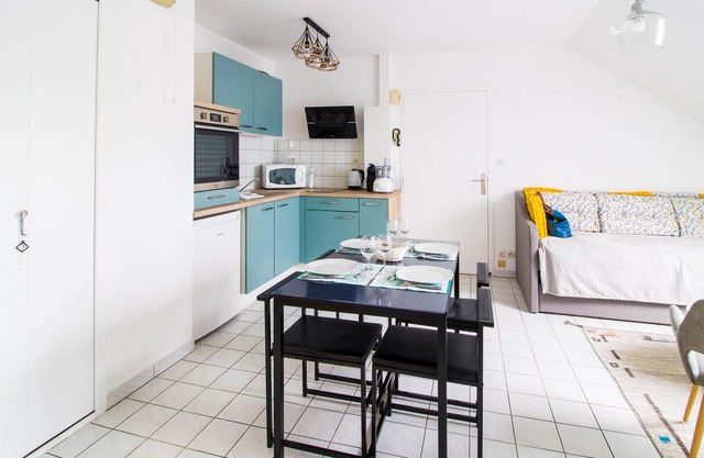 Club House 3 - Cottage in the Heart of Carquefou - bus N ° 85 at 50m