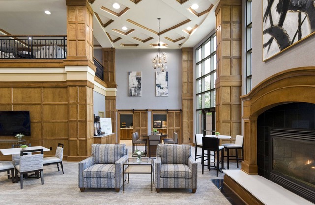 Clubhouse Hotel Suites Sioux Falls