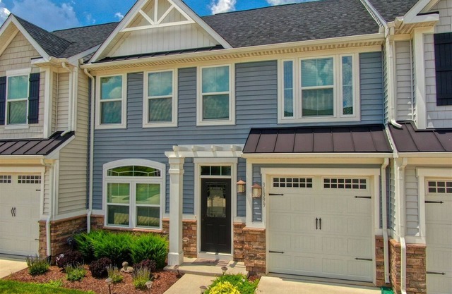 Coastal Club * 4BR Vacation Villa Home w 2.5 BA, sleeps 12