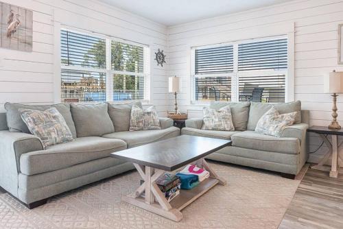 Coastal Condos on the Marsh 5A