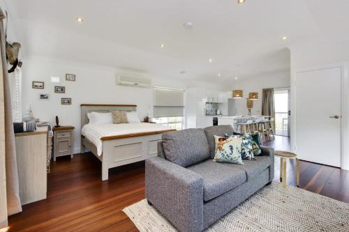 Coastal Hideaway - Full Linen Provided