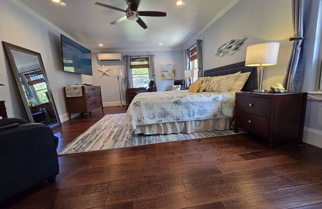 Coastal King 3.2 mi-Pensacola Beach