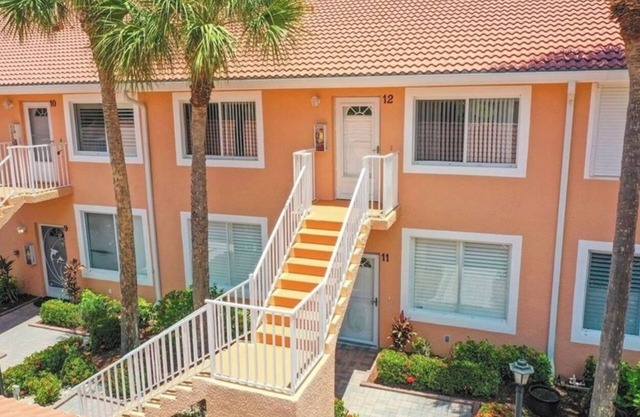 Coastal Paradise: Luxurious Escape at Falling Waters Beach Resort