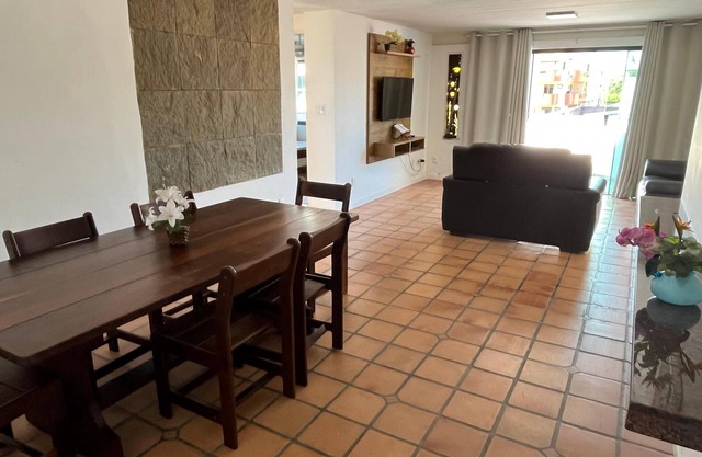 Cobertura a 70 Metros da Prainha- Churrasqueira e Vista Mar!