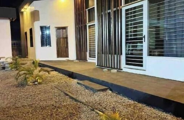 Colony Stay - Calm and Center