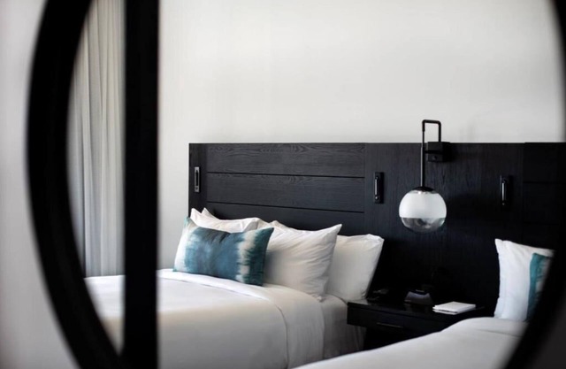 Come Create Memories w/Fun-filled Adventures at this Paradise! Pool!