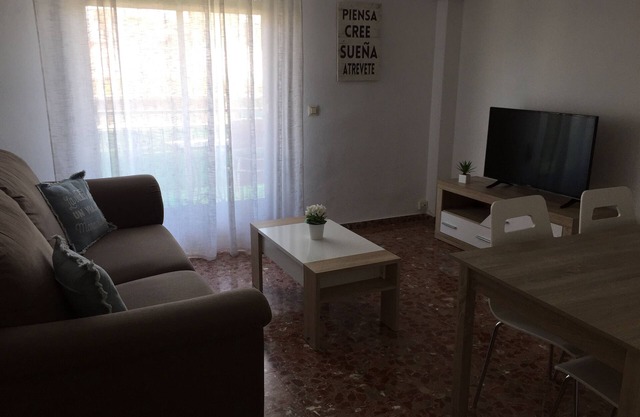 Comfortable four bedroom apartment near the beach