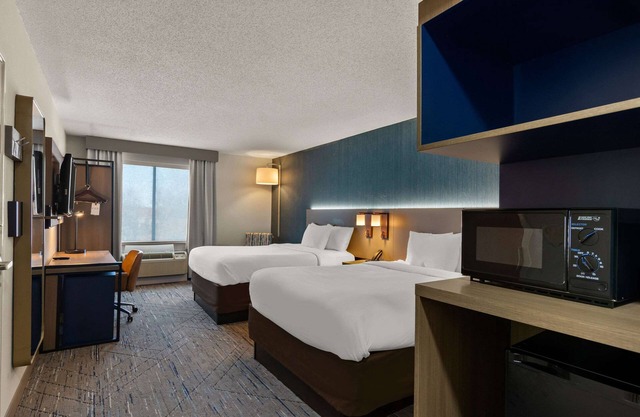 Comfort Inn & Suites Ashland – Richmond North