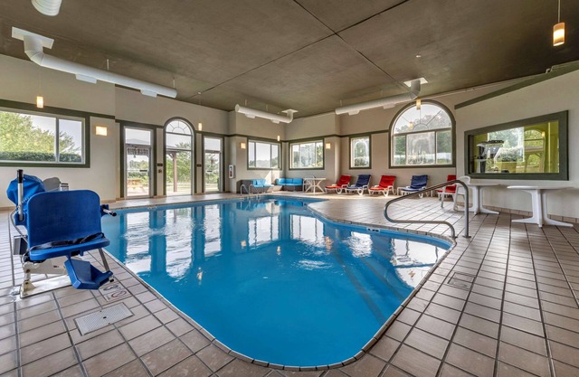 Comfort Inn & Suites Butler