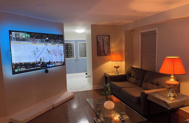 Comfort King - 4 Bedroom House