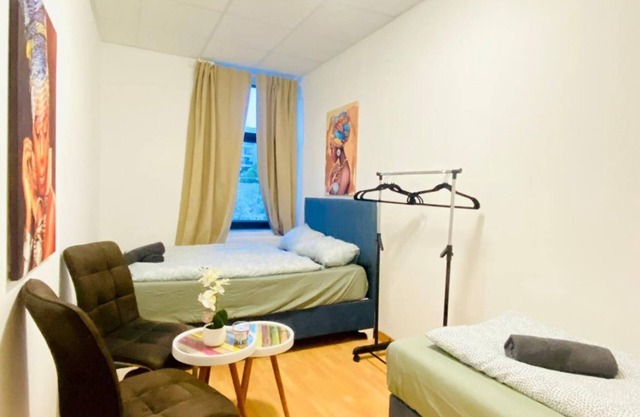 Comfortable 3-Bedroom Apt in a Quiet Neighborhood