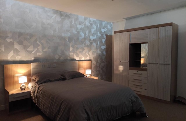 COMFORTABLE APARTMENT