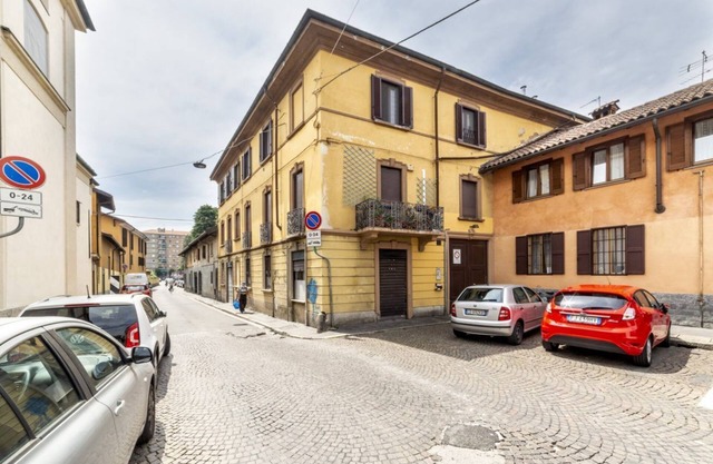 Comfortable APT, 1km from M3 Affori and Ferrovia!