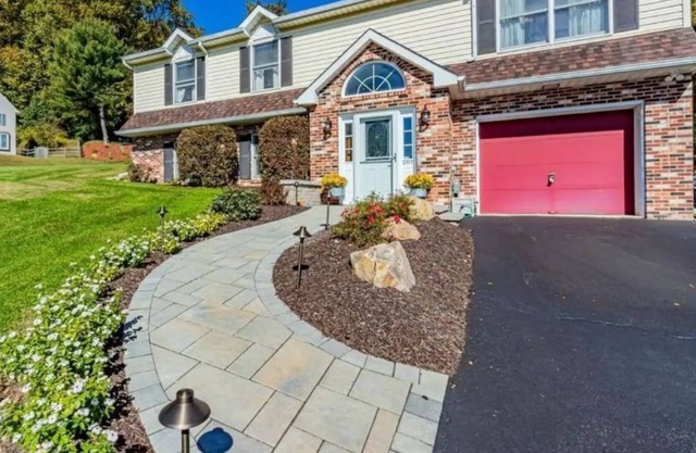 Comfortable beautiful House!