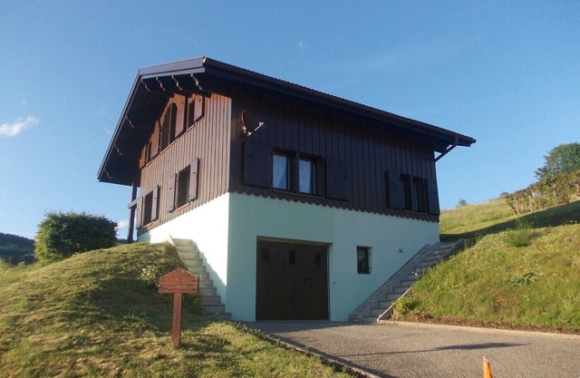 Comfortable chalet in a quiet area in the Hautes Vosges in Dennerie
