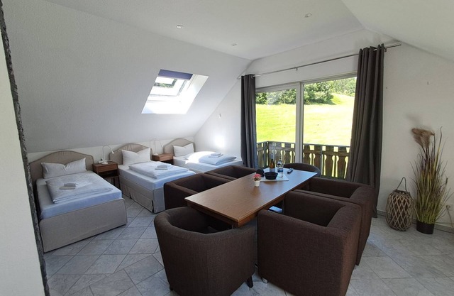 Comfortable rooms with kitchen - perfect for relaxation, work and exchange -