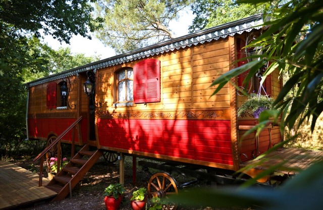 Comfortable self-catering caravan