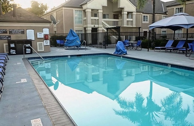 Comfortable Stay in Louisiana! Pets Allowed, Pool, Free Breakfast, Free Parking!
