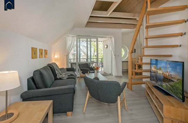 Comfortable vacation apartment with covered balcony and sea view in Koserow