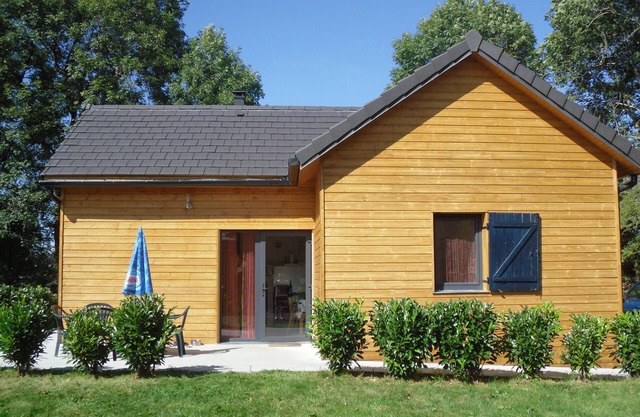 COMFORTABLE WOODEN CHALET GITE WITH PRIVATE SPA IN MAURIAC NEAR SALERS