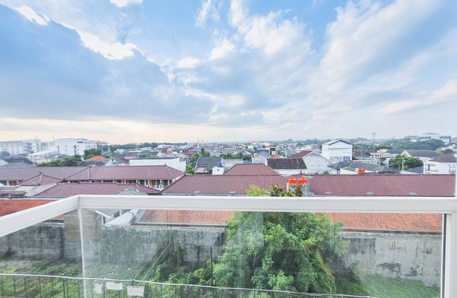 Comfy And Homey Studio At Vivo Apartment