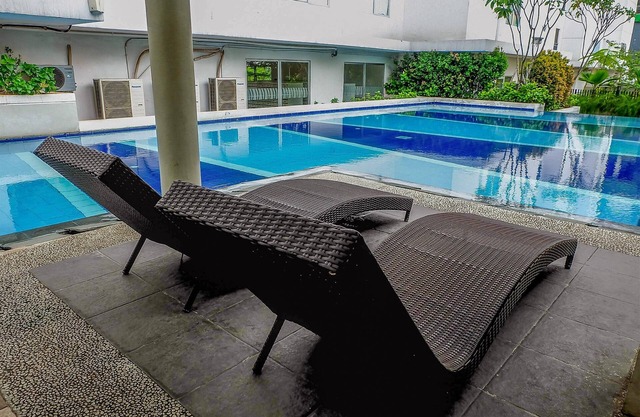 Comfy And Strategic Studio Apartment At Bassura City
