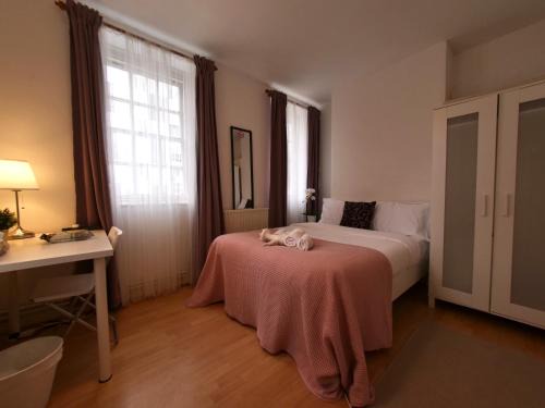 Comfy Private Bedrooms in Heart of London