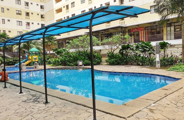 Comfy Studio Room Apartment at Kebagusan City
