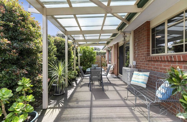 Compact & Comfy, Barwon Heads