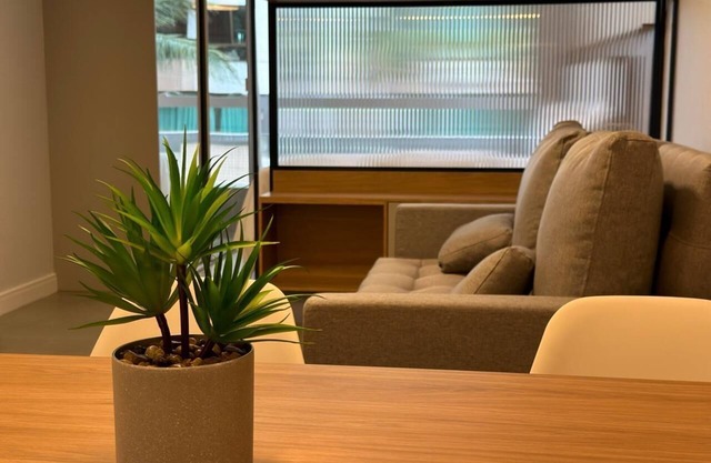 Complete studio 200m from Beira Mar Norte!