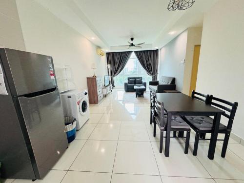 Complete facility with MRT, KL and Pool view