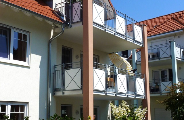 completely new, modern, 2 bedrooms, central and quiet, 100m to Bodensee