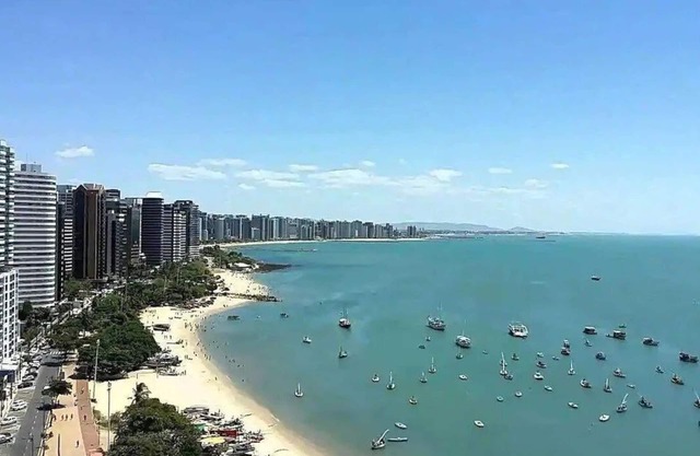 Completo em Hotel Localização Perfeita