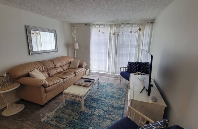 Condo in the Heart of Sea Isle: Unit 201