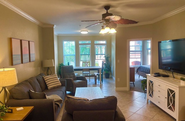 Condo on Tampa Bay, minutes from many beaches.