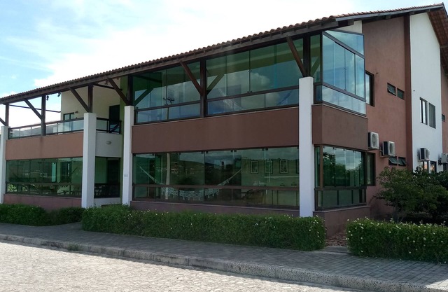 Condomínio Hotel Canarius Residence de Gravatá Pe. Flat 101 Térreo Nascente.