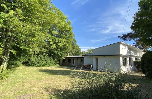 Contemporary house ideal for pianist