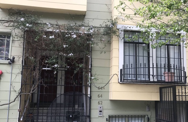 Convention Center Hub Close to Everything